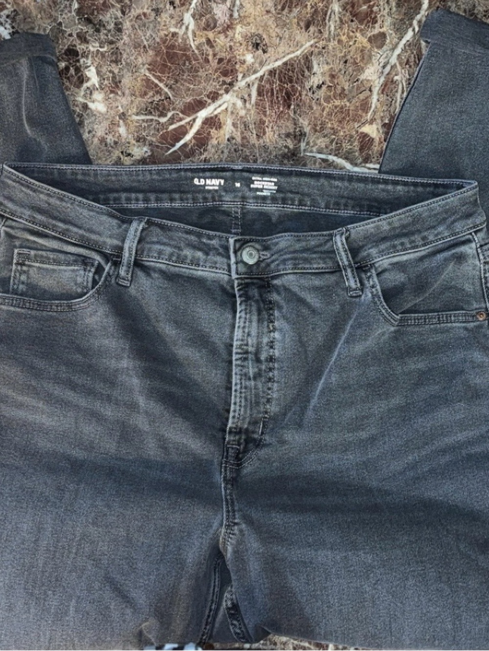 Old Navy Men’s Washed Charcoal Slim Jeans